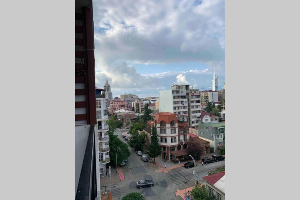 Geverse Apartment Batumi Luaran gambar